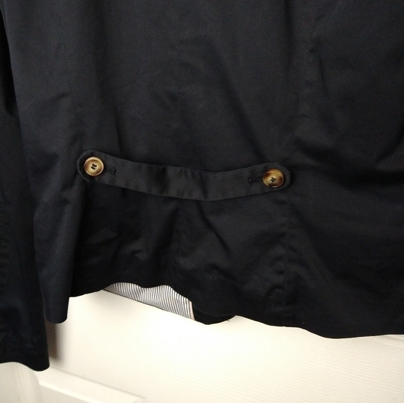 H&m black long sleeve one button close lined blazer jacket. Size 8 - Picture 10 of 11